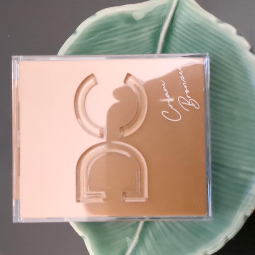 Cream Bronzer - Picture 4 of 5